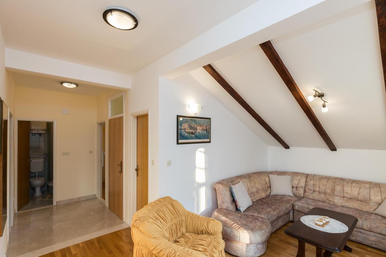 Apartment Zora Čilipi Eksteriør bilde